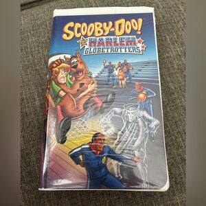 Vintage Scooby-Doo Meets the Harlem Globetrotters (VHS, 2003)